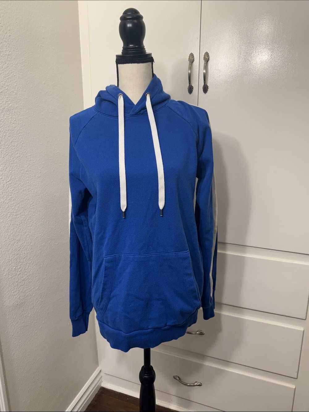 No Boundaries Men's Blue Hoodie with White Drawstrings